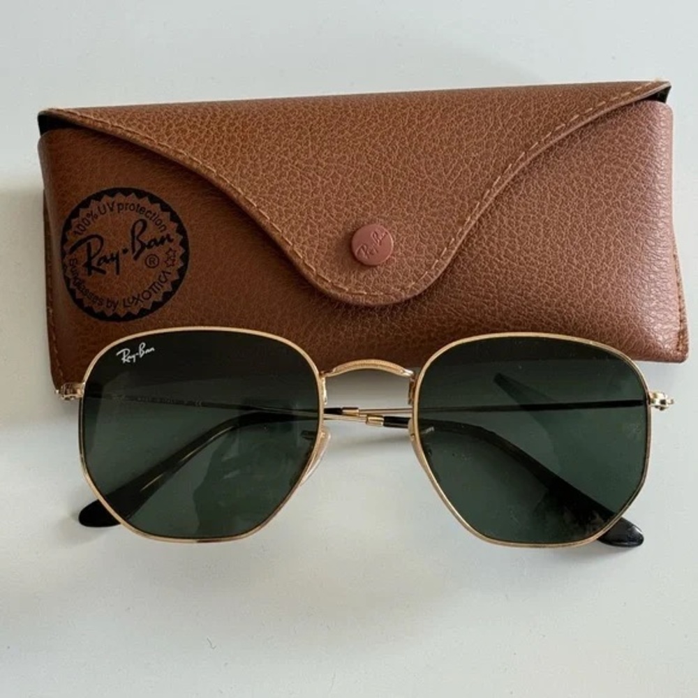 Ray-Ban Gold Frame Sunglasses with Green Lenses
